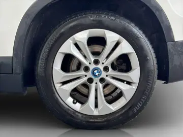 BMW X1 xDr25e Advantage LED.ParkAs.DAB.SHZ.SportLR