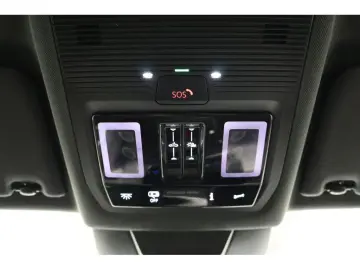 VW Tiguan 2.0 TDI 4M R-Line  Black Style  DSG Navi