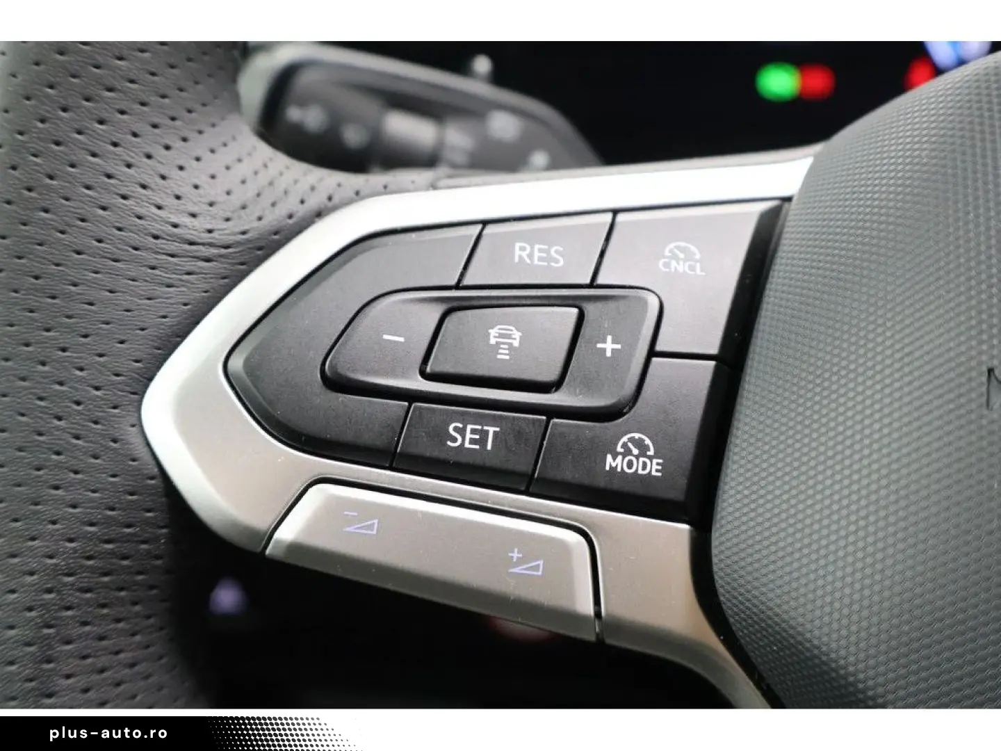 VW Tiguan 2.0 TDI 4M R-Line  Black Style  DSG Navi