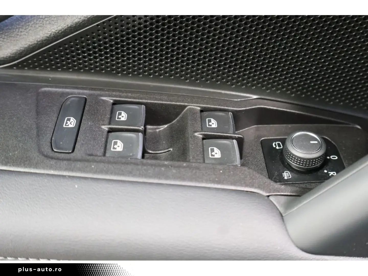 VW Tiguan 2.0 TDI 4M R-Line  Black Style  DSG Navi