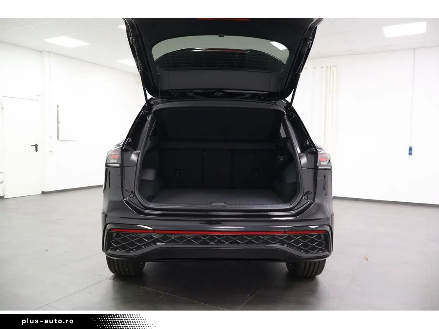 VW Tiguan 2.0 TDI 4M R-Line  Black Style  DSG Navi