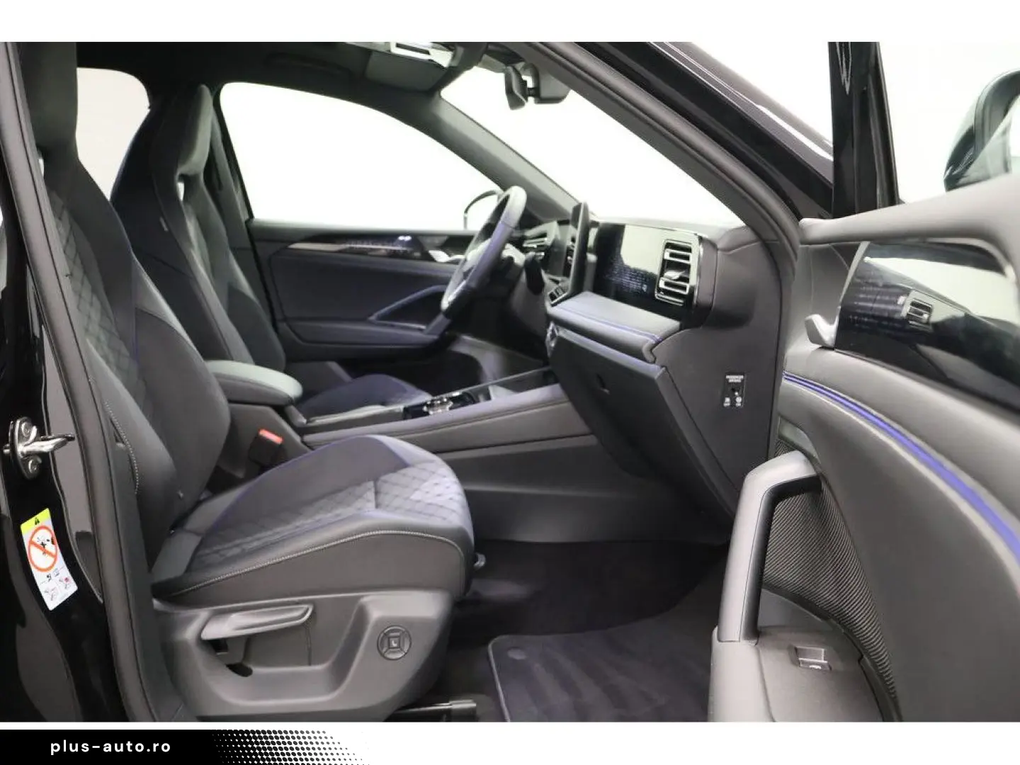 VW Tiguan 2.0 TDI 4M R-Line  Black Style  DSG Navi