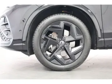 VW Tiguan 2.0 TDI 4M R-Line  Black Style  DSG Navi