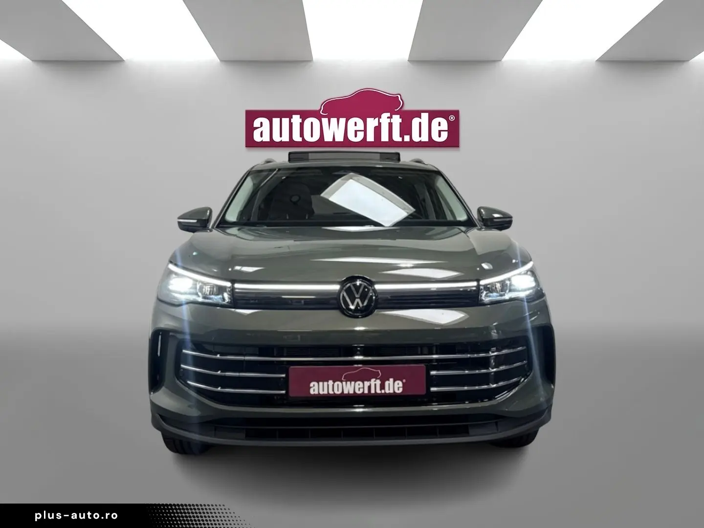 VW Tiguan 2.0 TDI 4M DSG ELEGANCE PANO AHK LED  5J.