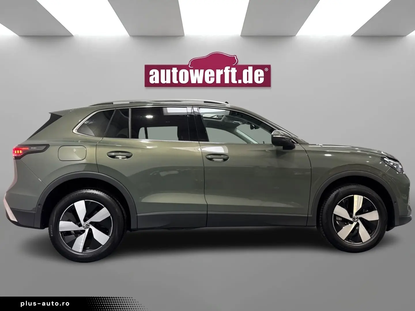 VW Tiguan 2.0 TDI 4M DSG ELEGANCE PANO AHK LED  5J.