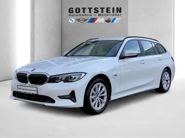 BMW 320e Touring Aut. Advantage