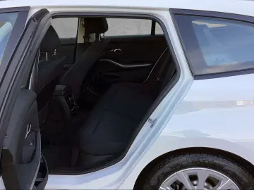 BMW 320e Touring Aut. Advantage