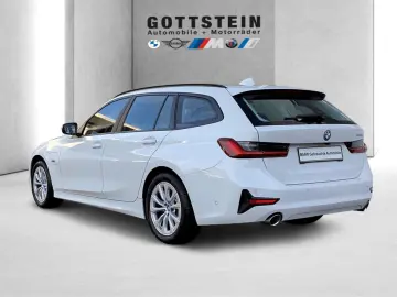 BMW 320e Touring Aut. Advantage