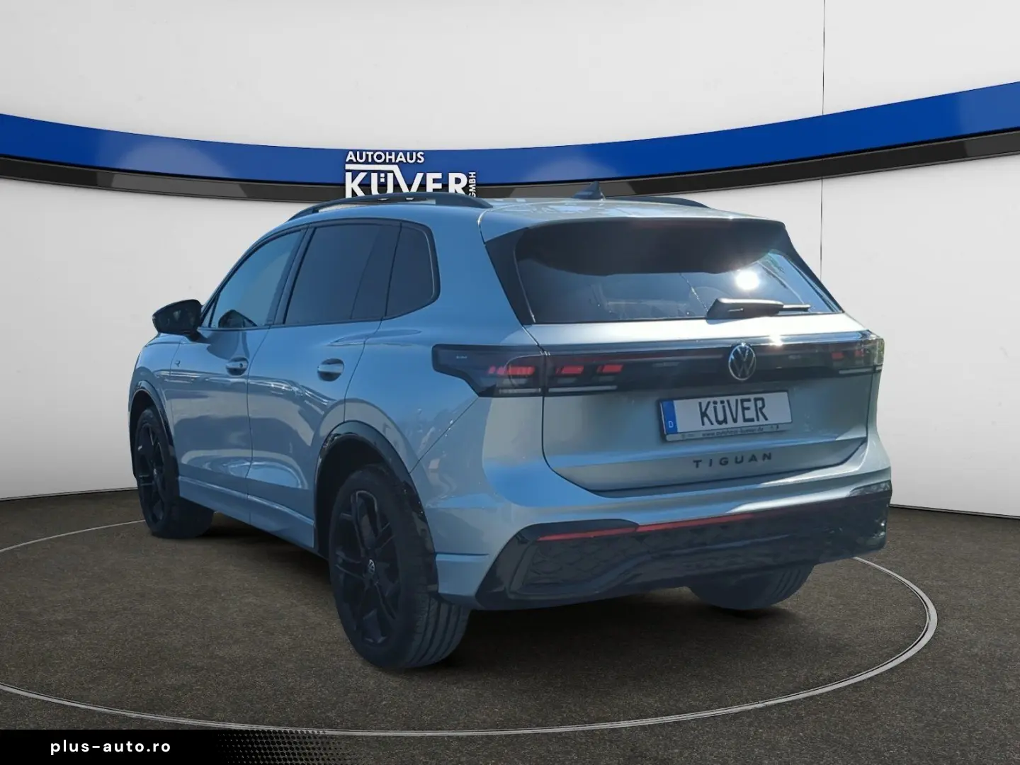 VW Tiguan R-Line 2.0 TDI DSG 4M Navi Pano ACC AHK