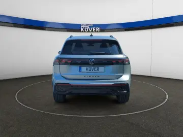 VW Tiguan R-Line 2.0 TDI DSG 4M Navi Pano ACC AHK