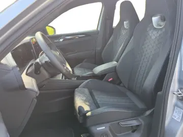 VW Tiguan R-Line 2.0 TDI DSG 4M Navi Pano ACC AHK