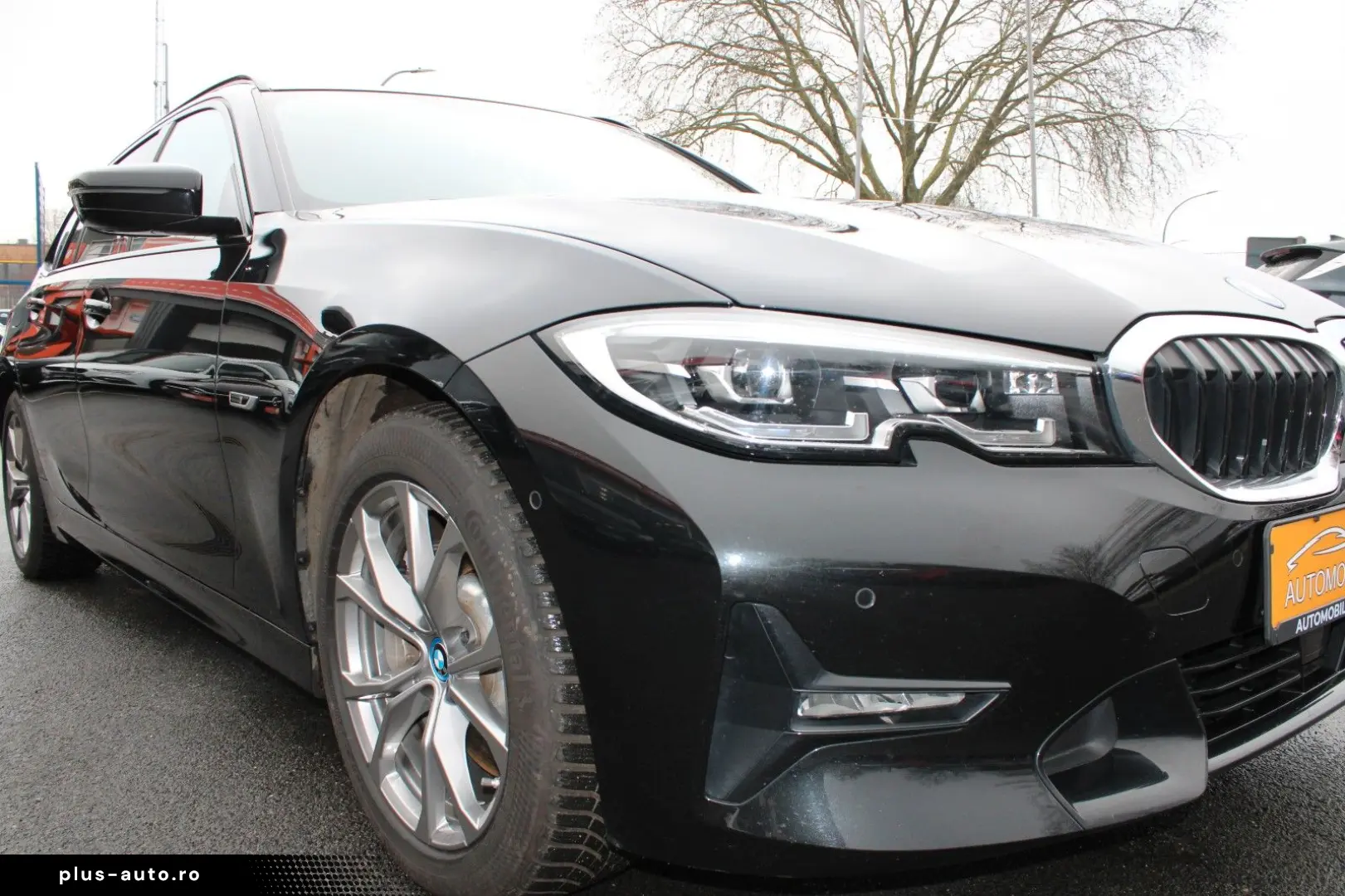 BMW 3 Touring 330 e Sport Line M P NAVI KAM 1 HAND