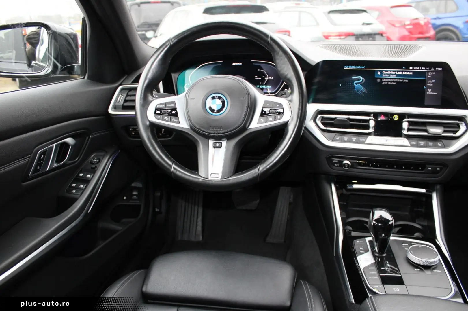 BMW 3 Touring 330 e Sport Line M P NAVI KAM 1 HAND