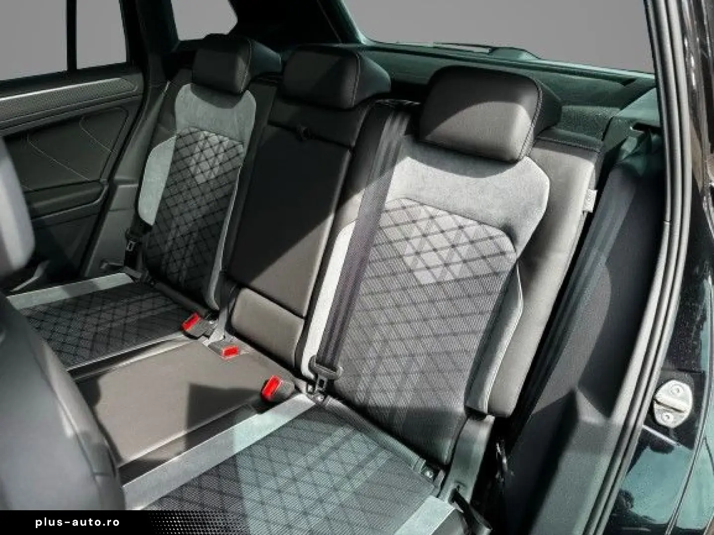 VW Tiguan 2.0 TSI R-Line 4Mot. #AHK #Matrix #Kamera