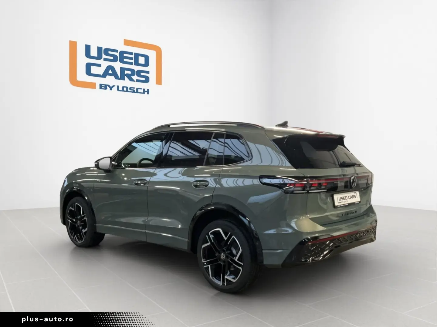 VW Tiguan R-Line Black-Style Pano 4M AHK