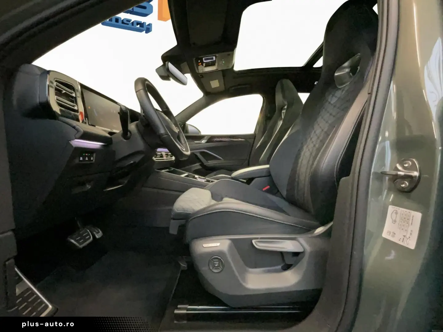 VW Tiguan R-Line Black-Style Pano 4M AHK