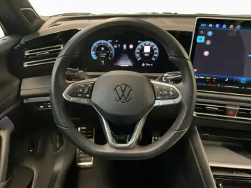VW Tiguan R-Line Black-Style Pano 4M AHK