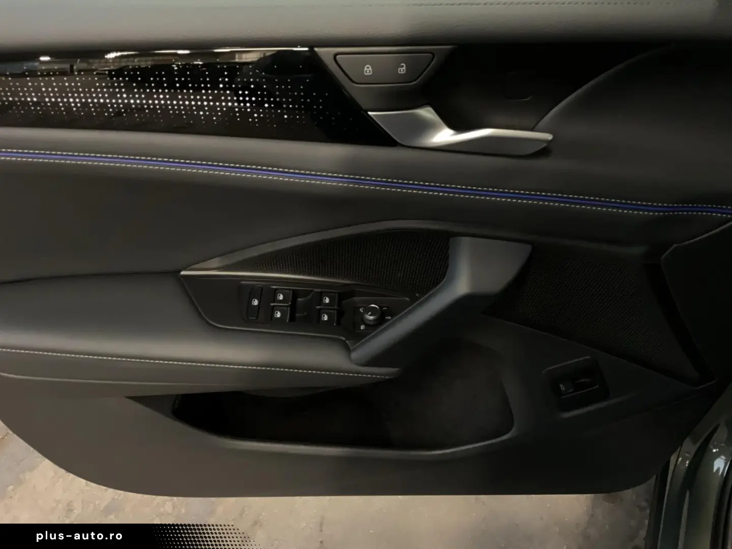 VW Tiguan R-Line Black-Style Pano 4M AHK