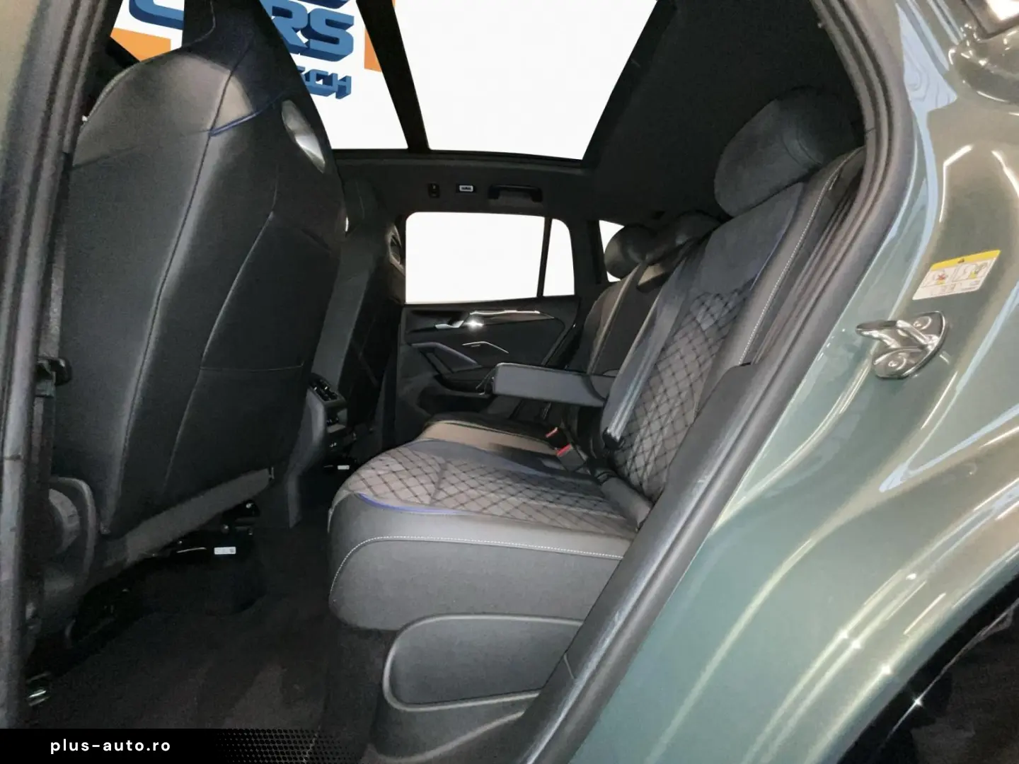 VW Tiguan R-Line Black-Style Pano 4M AHK