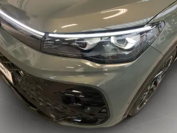 VW Tiguan R-Line Black-Style Pano 4M AHK