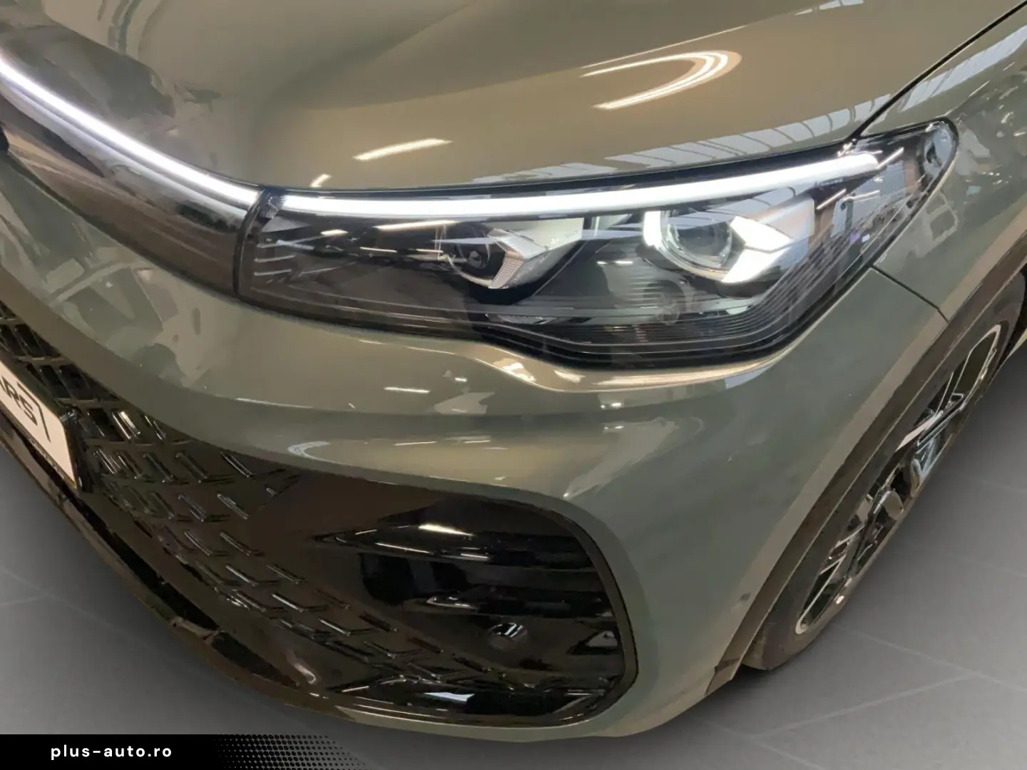 VW Tiguan R-Line Black-Style Pano 4M AHK