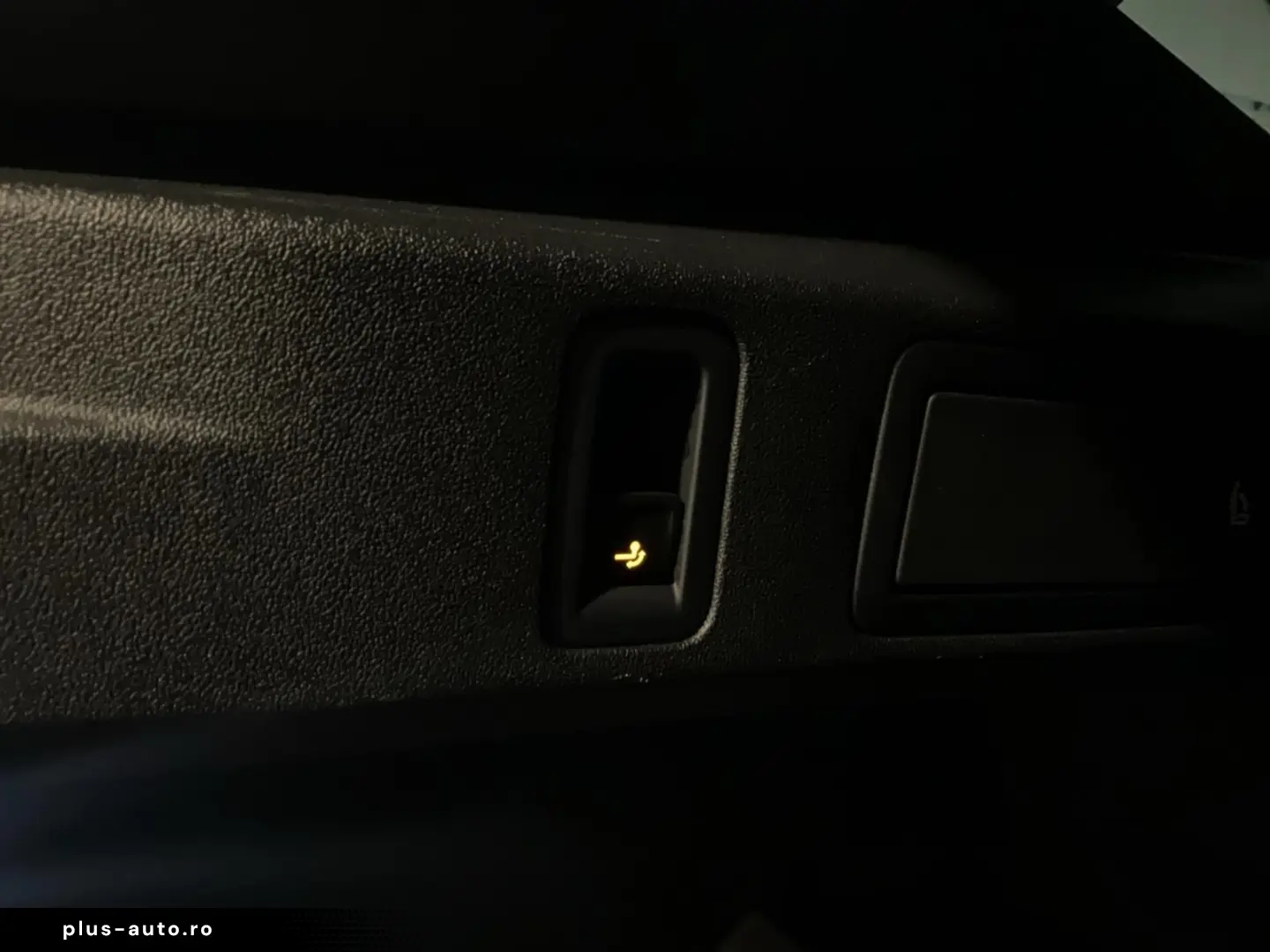 VW Tiguan R-Line Black-Style Pano 4M AHK