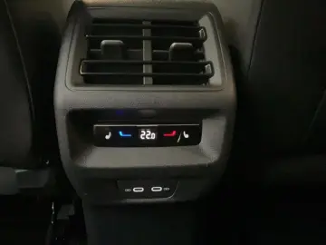 VW Tiguan R-Line Black-Style Pano 4M AHK