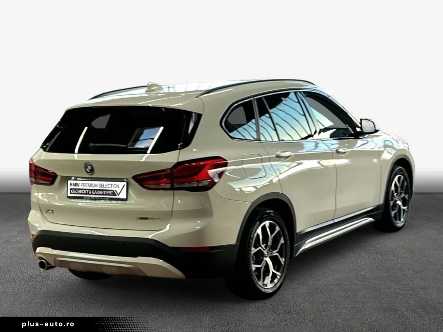 BMW X1 xDrive25e xLine  SHZ  PDC  LED