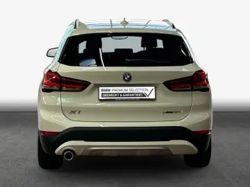 BMW X1 xDrive25e xLine  SHZ  PDC  LED