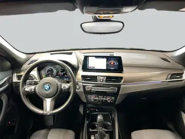 BMW X1 xDrive25e xLine  SHZ  PDC  LED