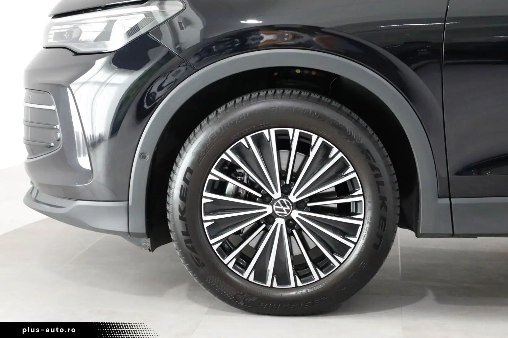 VW Tiguan 2.0 TDI 4M DSG Goal AHK 360  Pano Navi