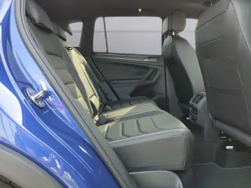 VW Tiguan 2.0 TDI 4M DSG R-Line LEDER NAV SH LED