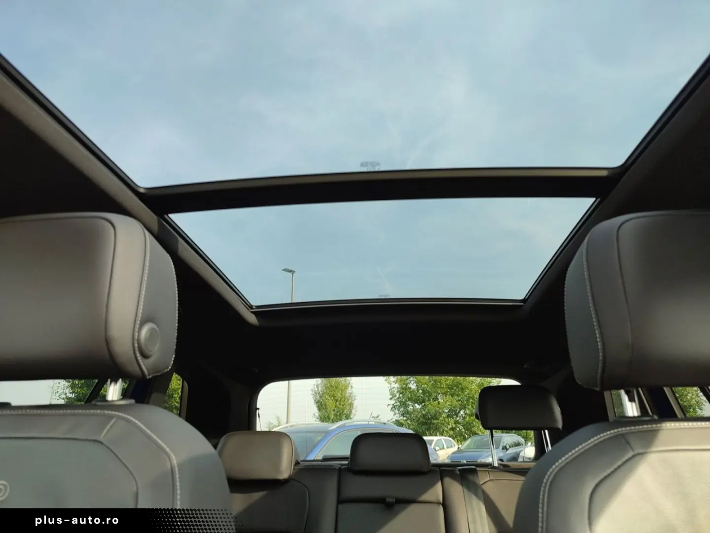 VW Tiguan 2.0 TDI 4M DSG R-Line LEDER NAV SH LED