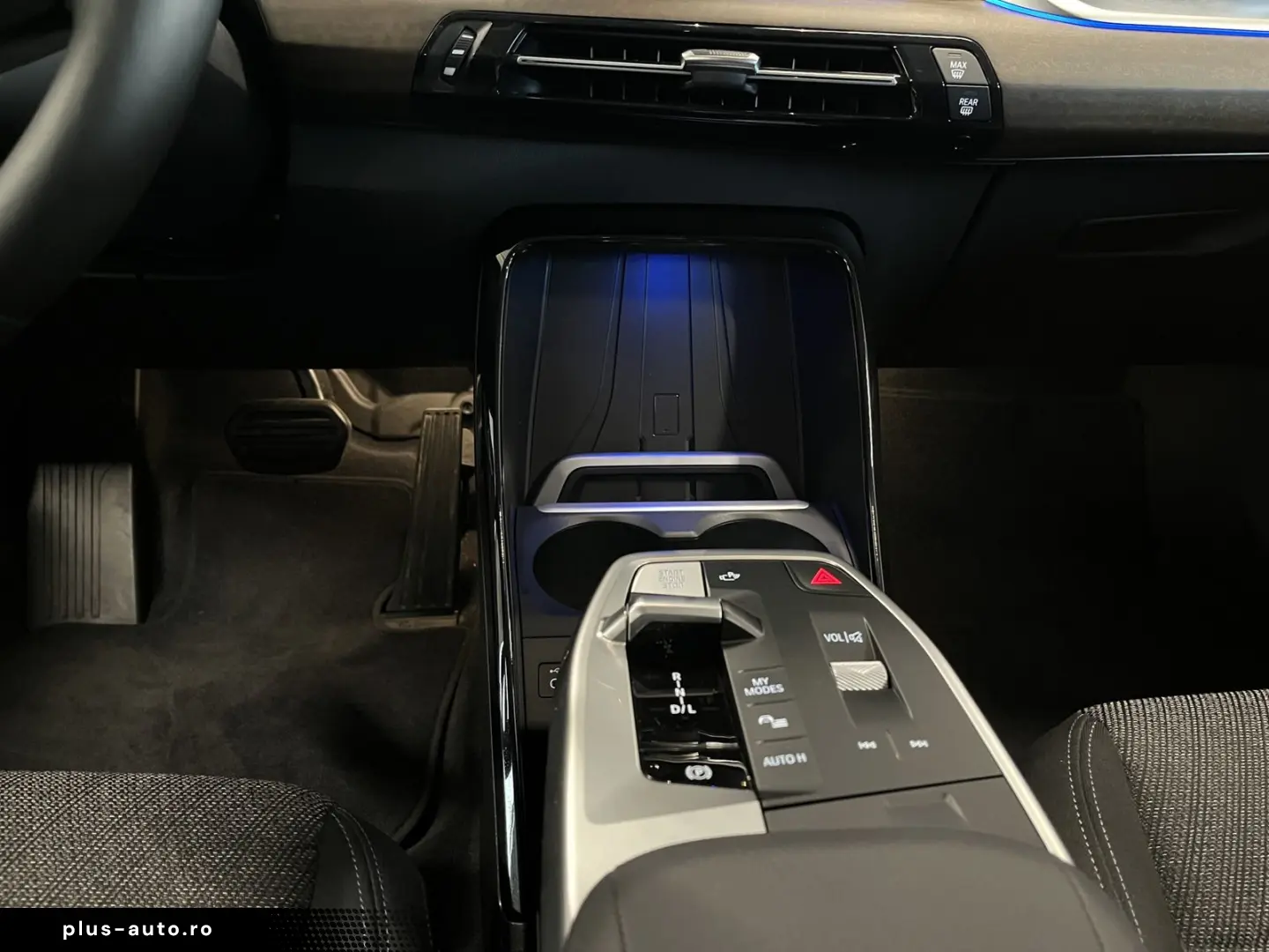 BMW 225e xDrive Active Tourer RFK NAVI Standh. LED S