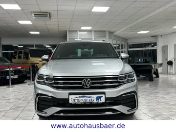VW Tiguan R-Line 4Motion 4x4 PANO 360Ka AHK HARMAN