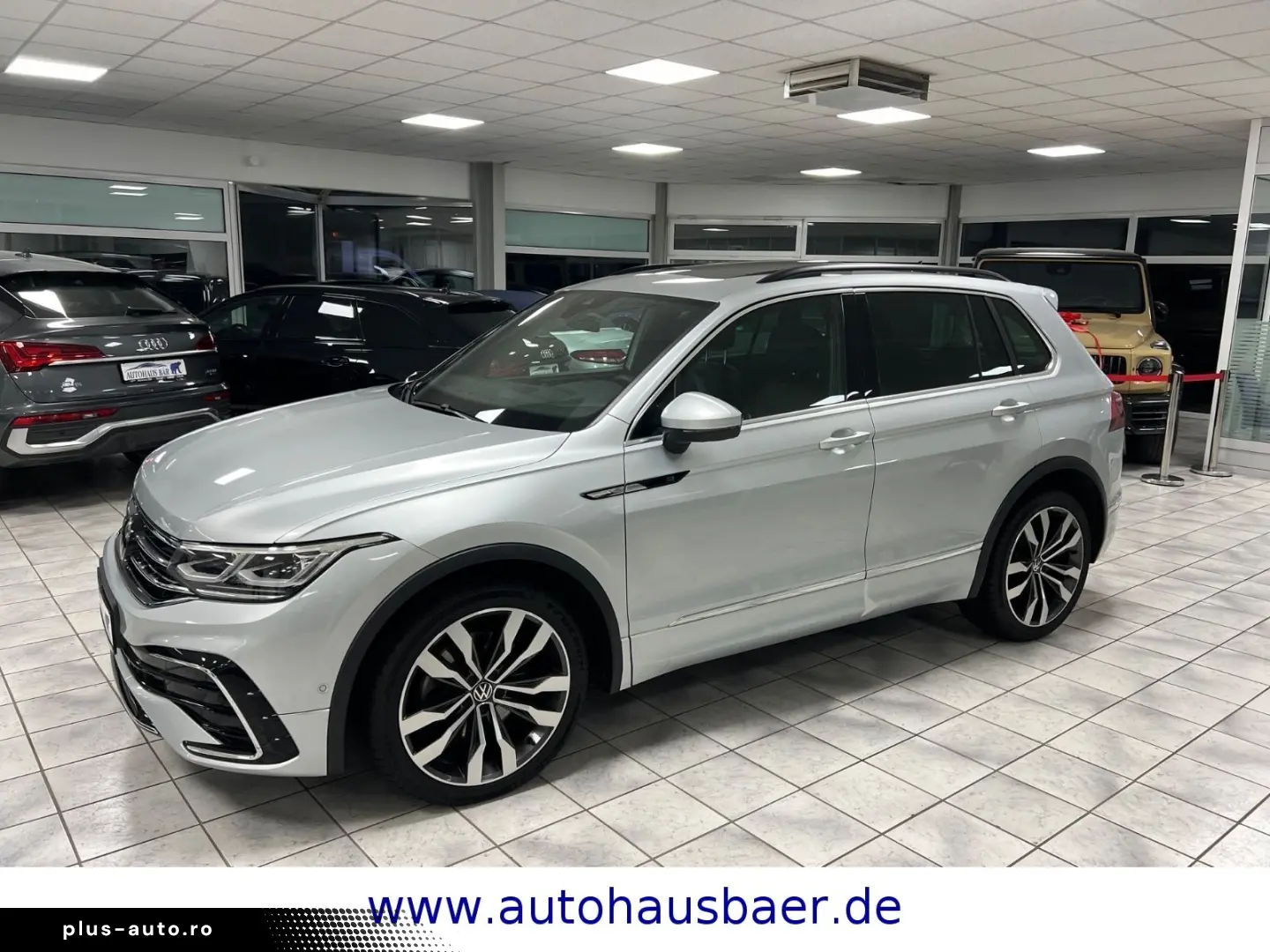 VW Tiguan R-Line 4Motion 4x4 PANO 360Ka AHK HARMAN
