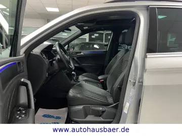 VW Tiguan R-Line 4Motion 4x4 PANO 360Ka AHK HARMAN