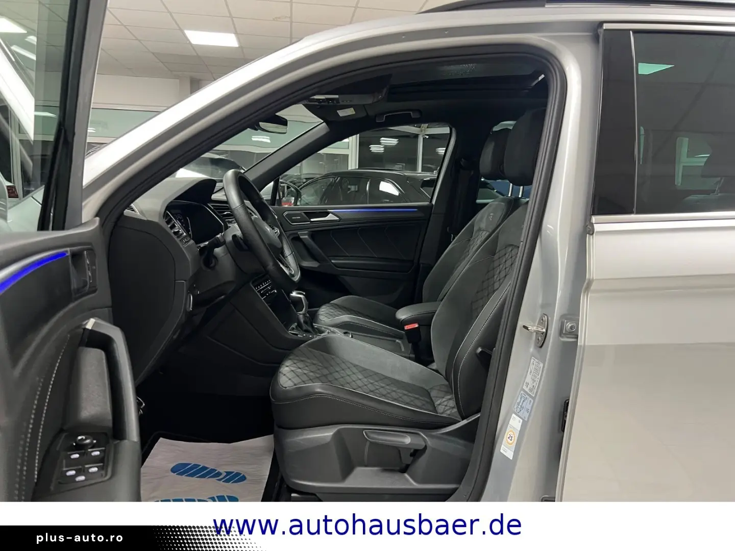 VW Tiguan R-Line 4Motion 4x4 PANO 360Ka AHK HARMAN