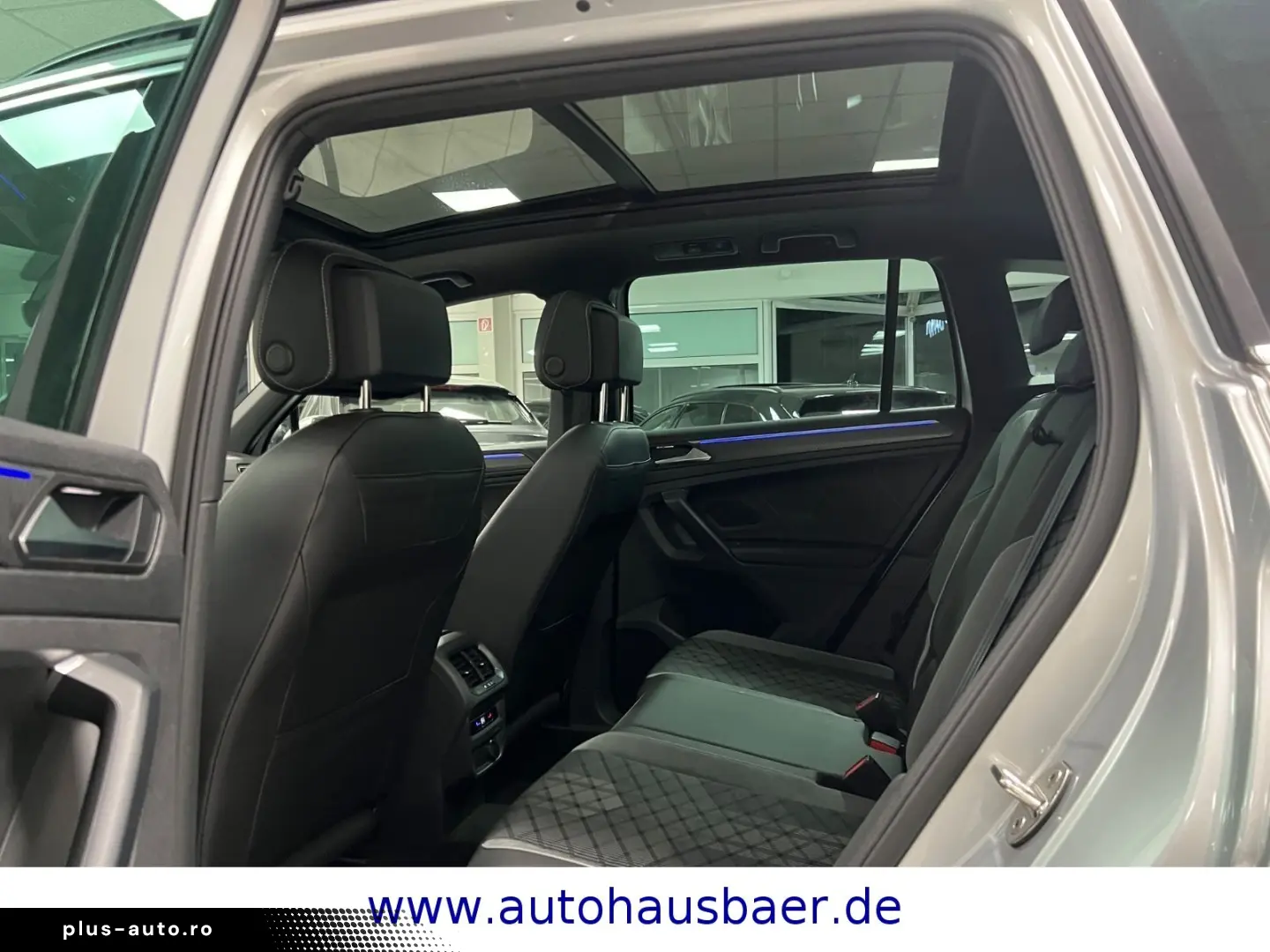 VW Tiguan R-Line 4Motion 4x4 PANO 360Ka AHK HARMAN