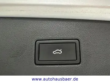 VW Tiguan R-Line 4Motion 4x4 PANO 360Ka AHK HARMAN