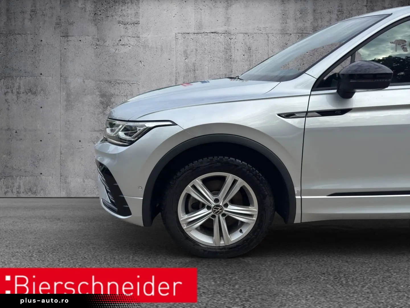 VW Tiguan 2.0 TDI DSG 4Mo. R-Line BLACK-STYLE BLACK