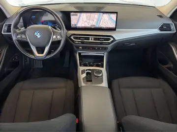 BMW 320e Tour. NaviProf.ParkAss.Klimaaut.Tempo.SHZ.