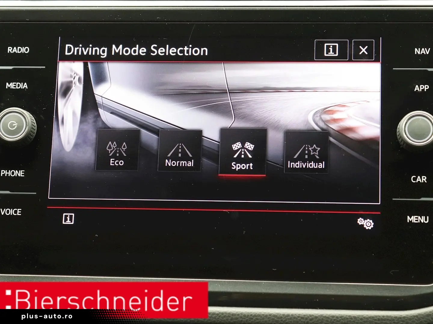 VW Tiguan 2.0 TDI DSG 4Mo. R-Line BLACK-STYLE PANO