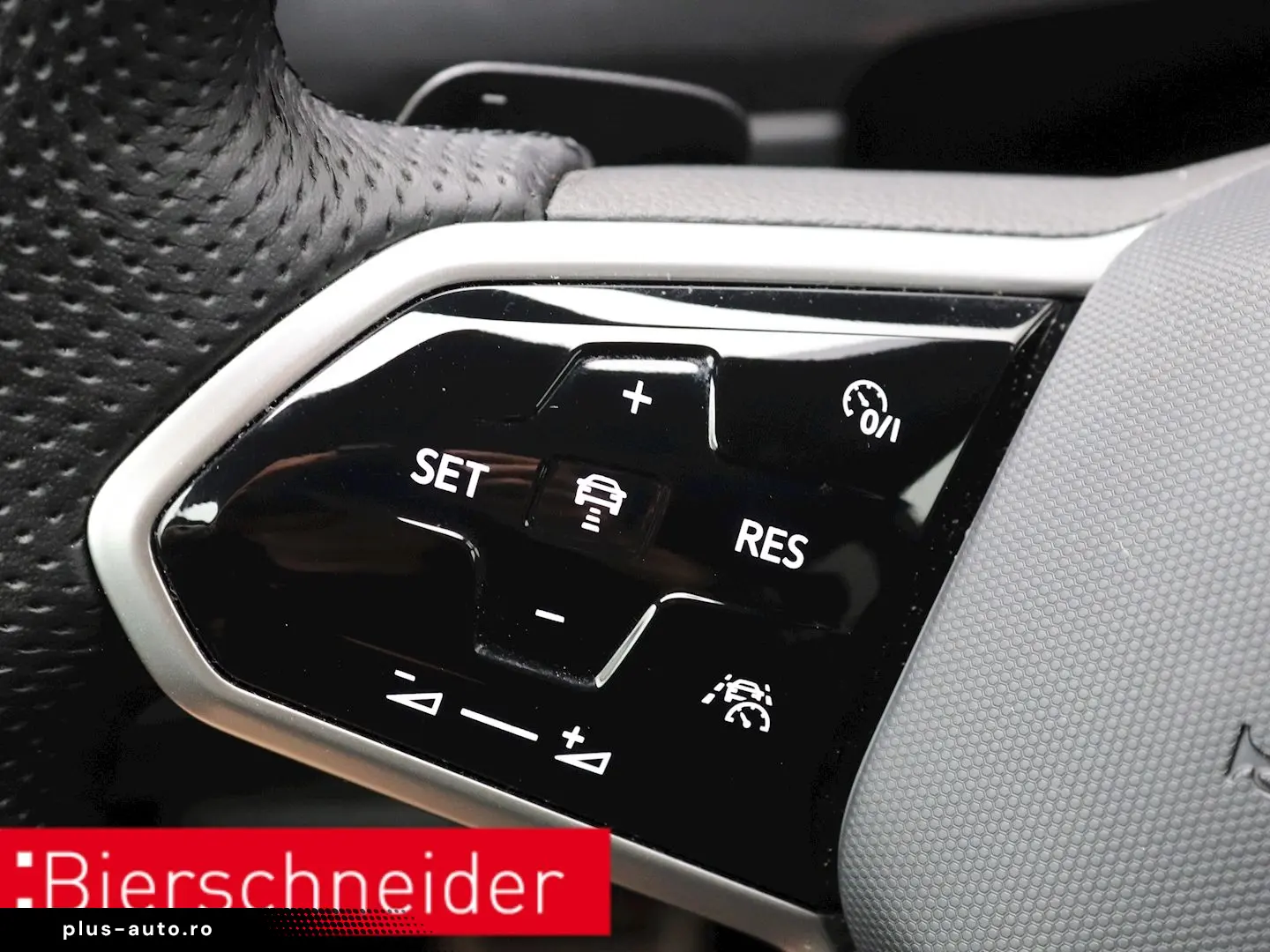 VW Tiguan 2.0 TDI DSG 4Mo. R-Line BLACK-STYLE PANO