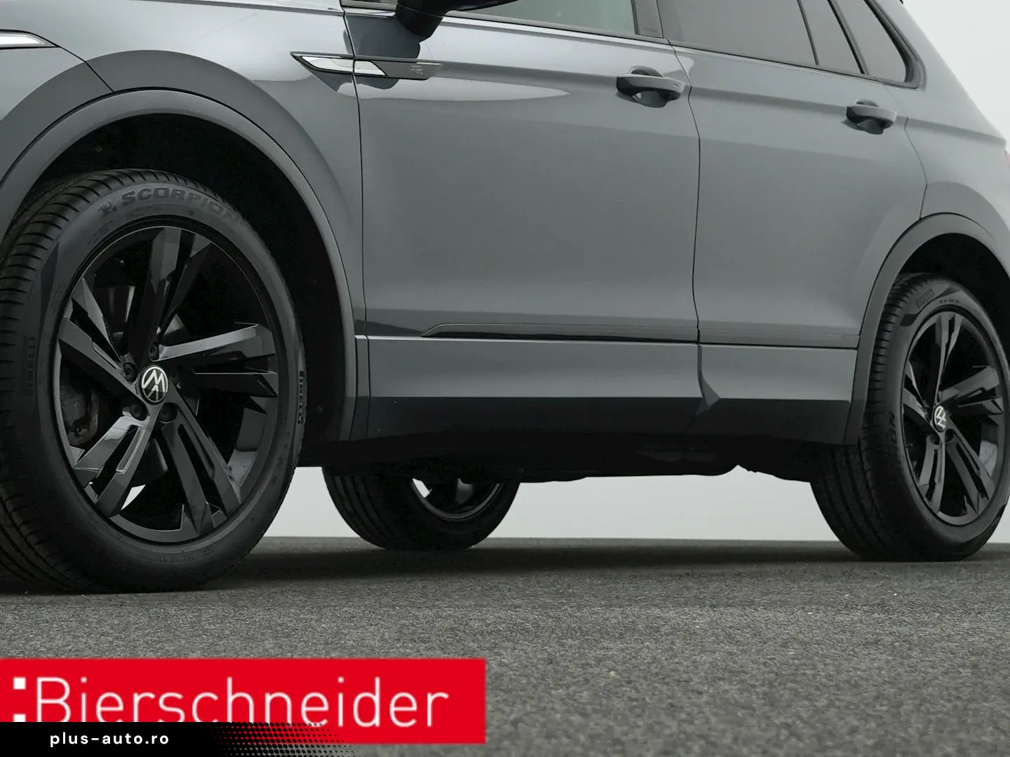 VW Tiguan 2.0 TDI DSG 4Mo. R-Line BLACK-STYLE PANO