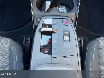 BMW 225e xDrive Active Tourer AHK Tempomat Rüka H&K