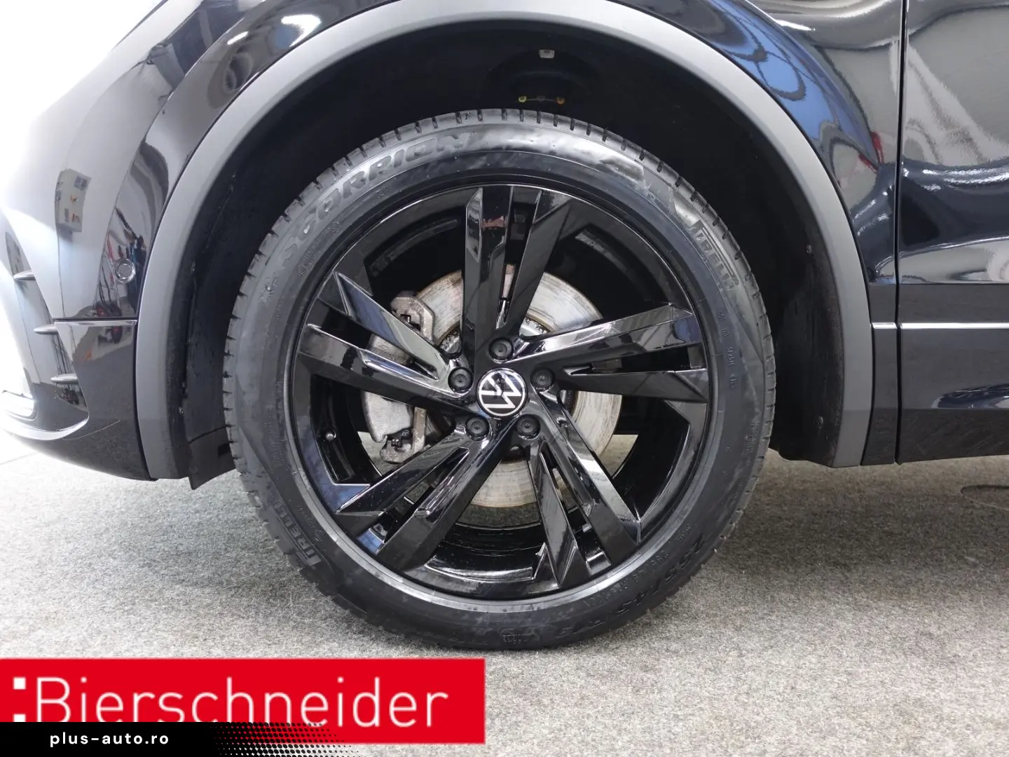 VW Tiguan 2.0 TDI DSG 4Mo. R-Line BLACK-STYLE PANO