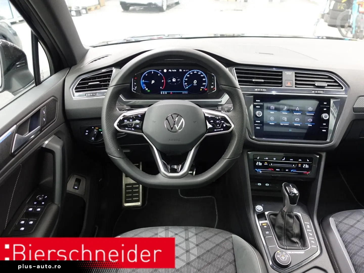 VW Tiguan 2.0 TDI DSG 4Mo. R-Line BLACK-STYLE PANO