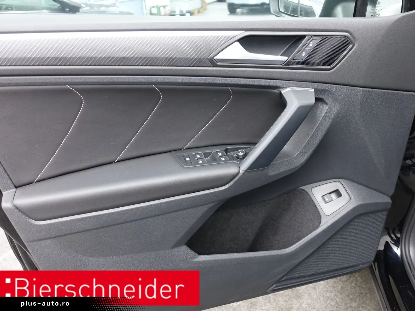 VW Tiguan 2.0 TDI DSG 4Mo. R-Line BLACK-STYLE PANO