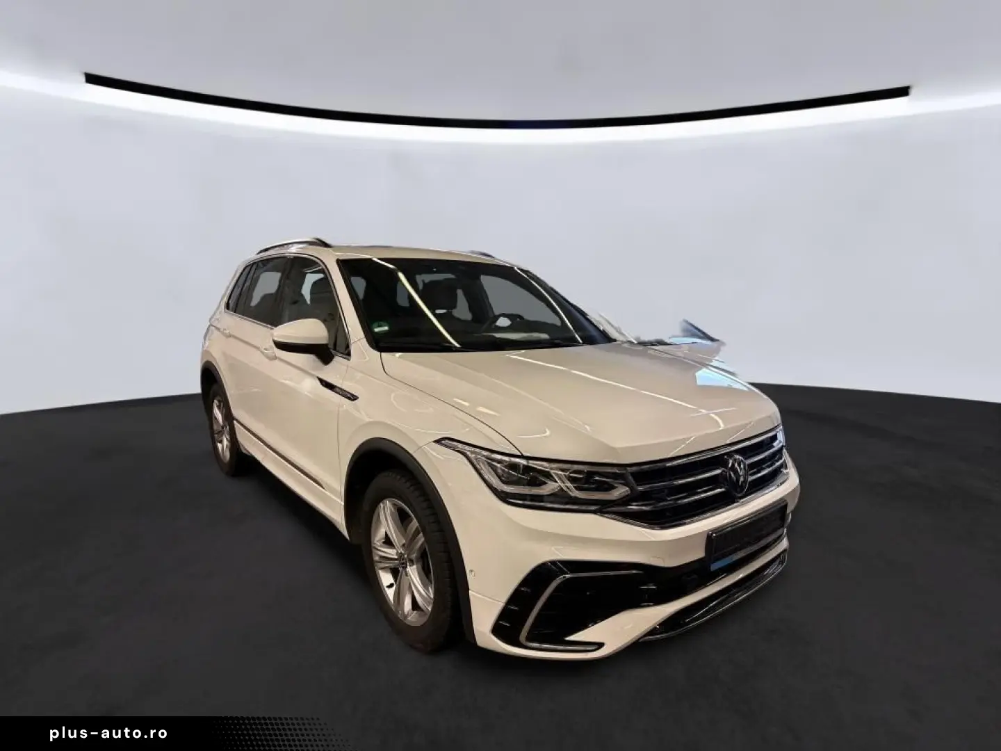 VW Tiguan 2.0 TDI DSG R-Line 4Motion IQ.Light Navi